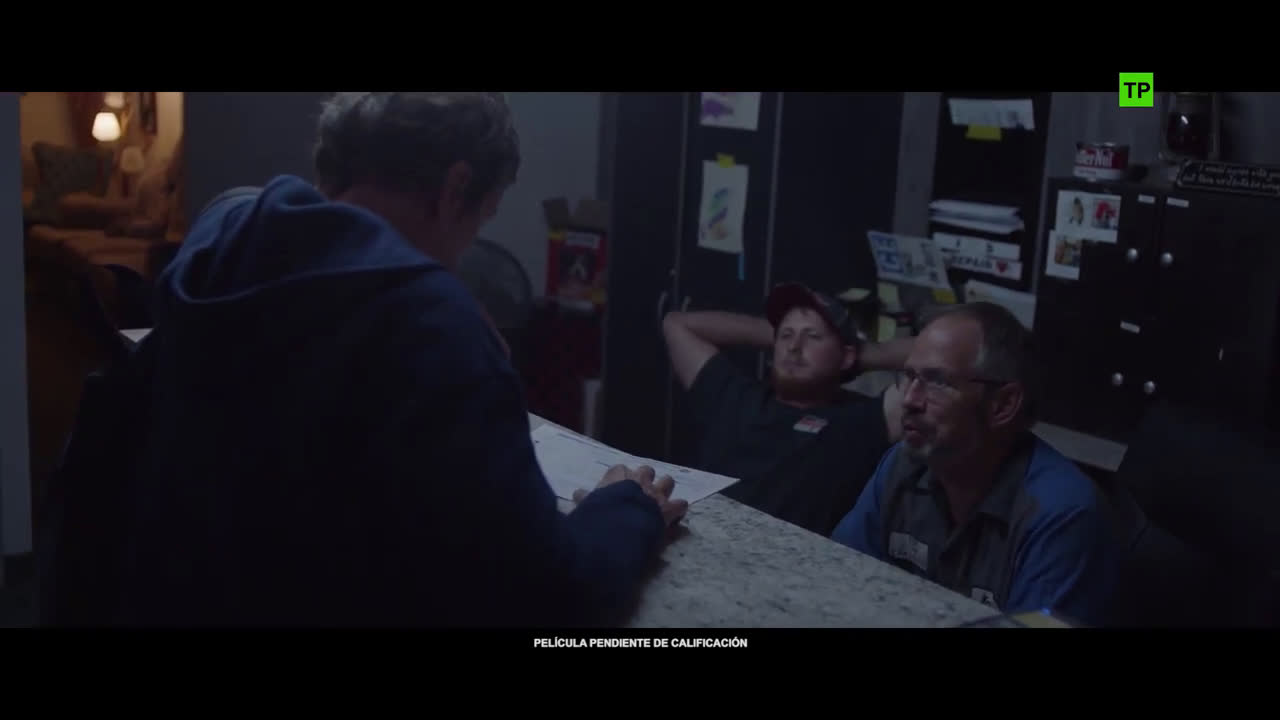 NOMADLAND | Escena: 'Mecánico' | Ya en cines Trailer