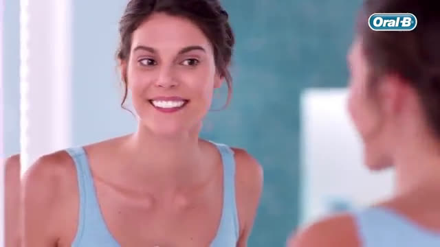 Oral-B Conseguir una sonrisa sana es fácil anuncio