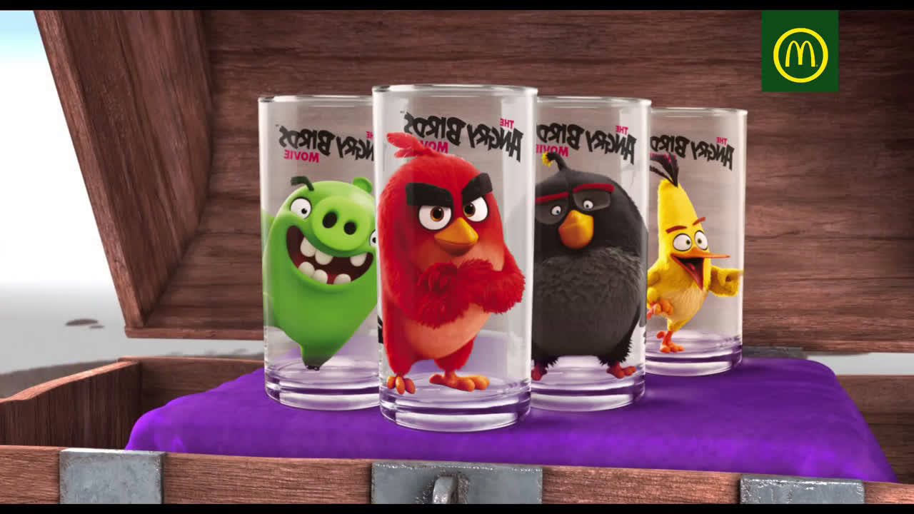 McDonald ¡Llegan los vasos exclusivos de Angry Birds !  anuncio