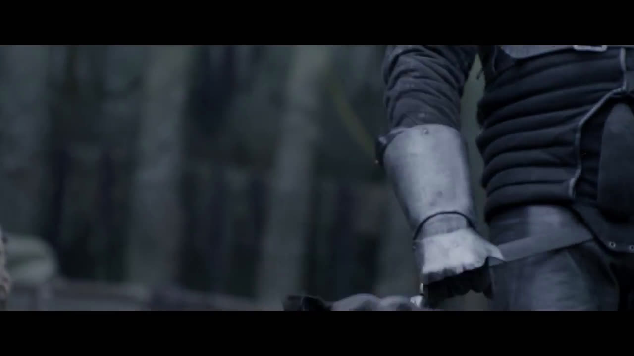 Warner Bros Rey Arturo: La Leyenda de Excalibur - Con las dos manos anuncio