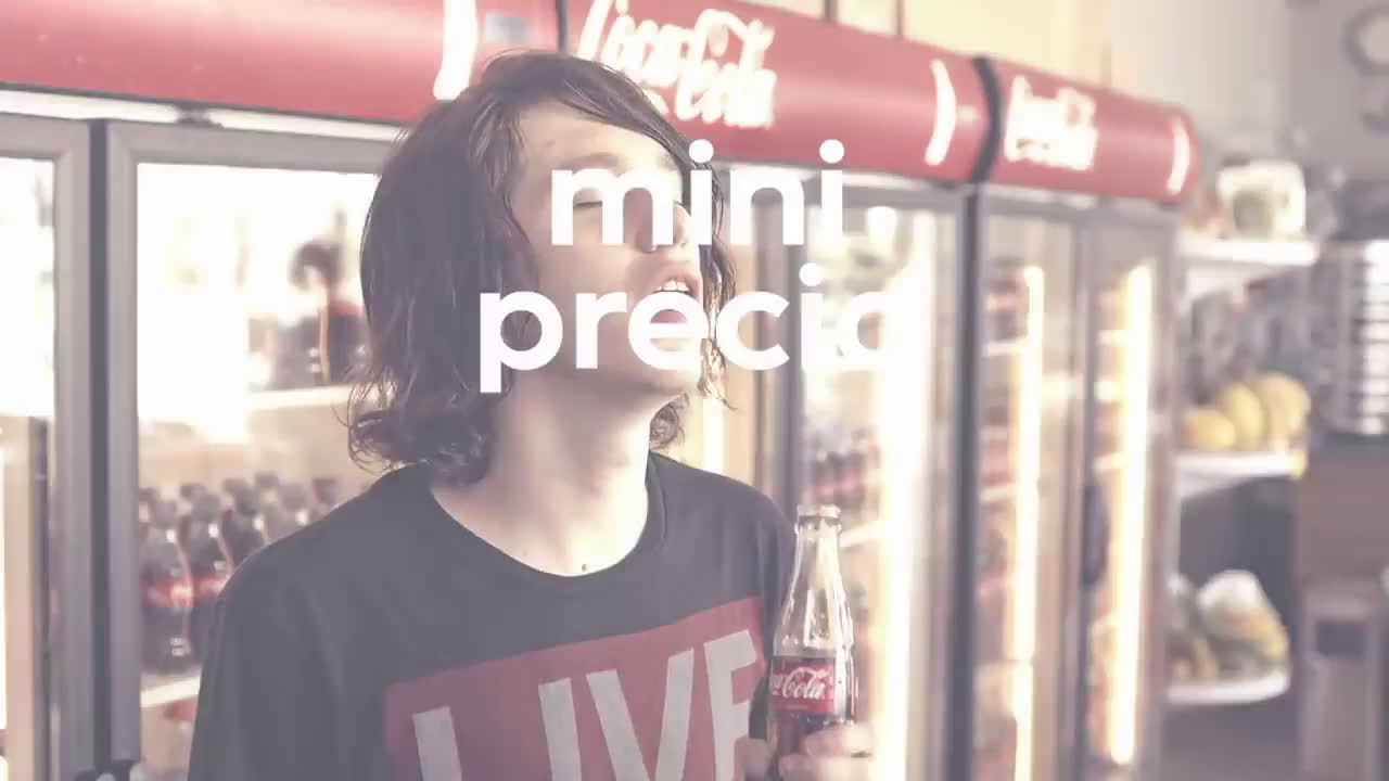 Coca Cola ¡Disfruta de un mini precio! anuncio