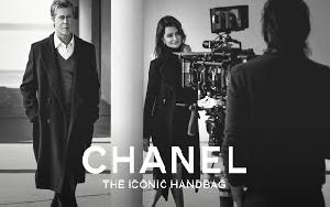 <b>CHANEL Behind the Scenes of the Iconic Handbag Campaign pub</b>