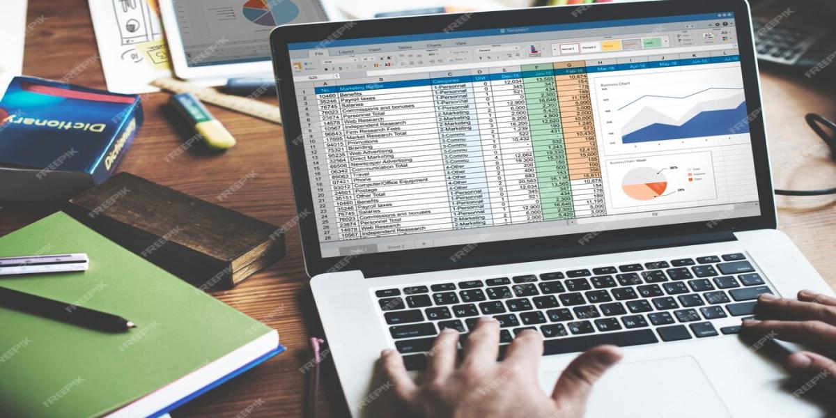 Fix REFRESH RECOMMENDED Excel error message