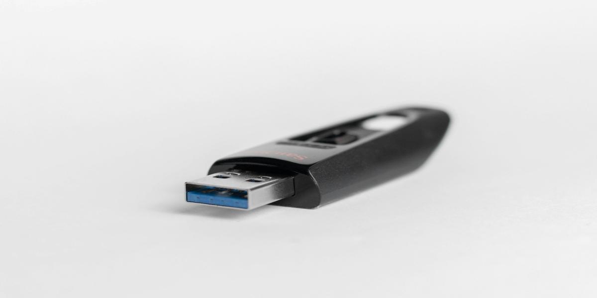 Überprüfen Sie die USB drive-Geschwindigkeit in Windows 11