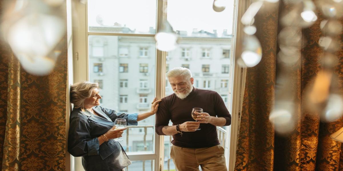 Why Does Hair Turn Gray? - abancommercials.com