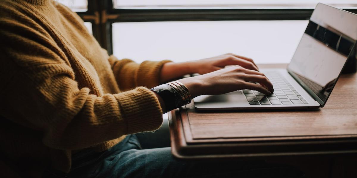Comment configurer deux moniteurs sur un ordinateur portable