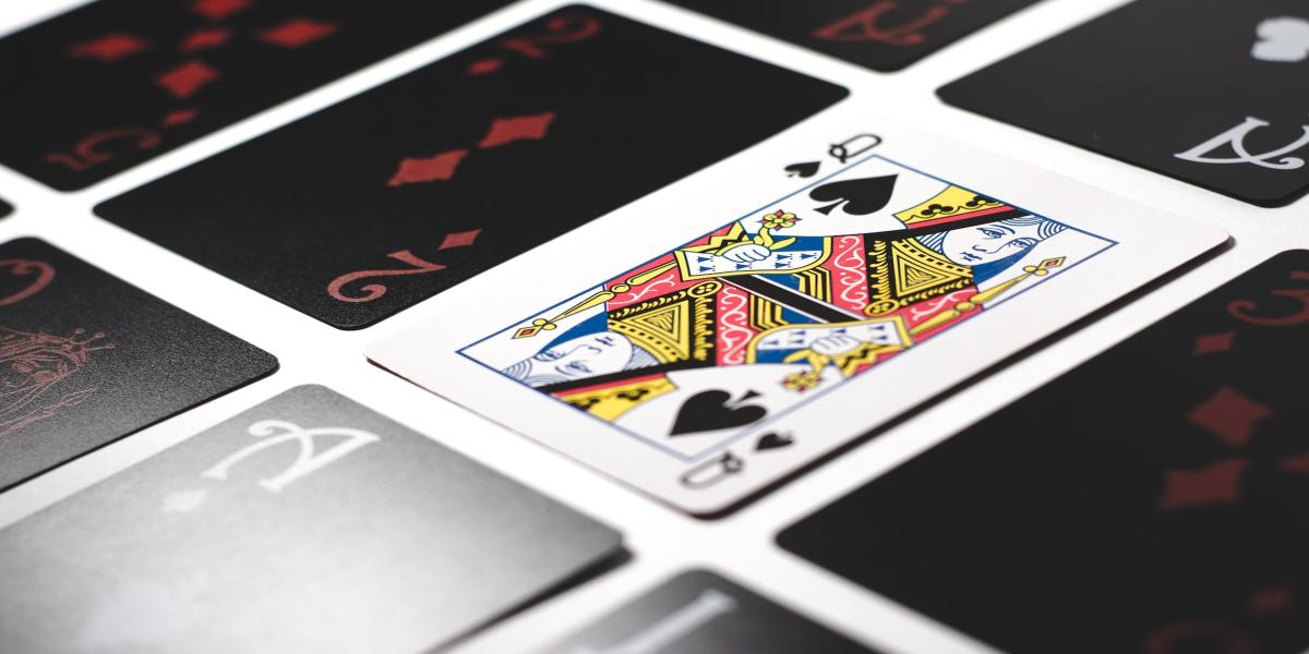 Link Between Casino Gaming and Memory Dynamics