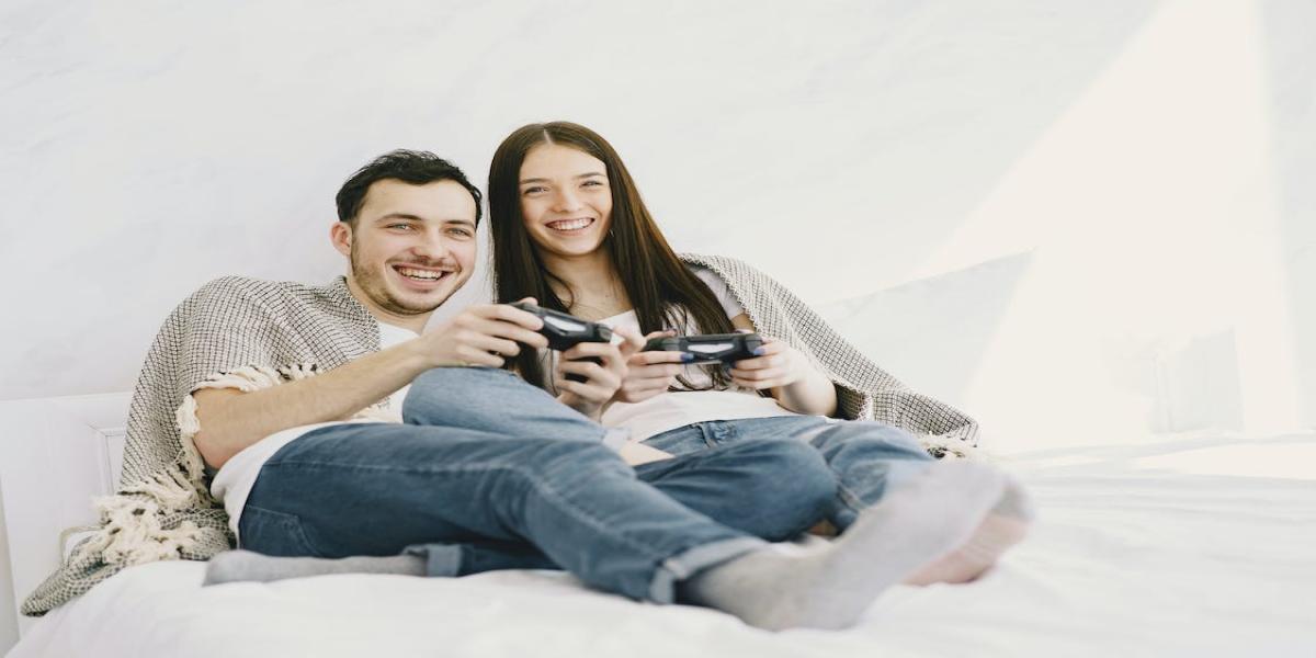 Games with a collective grind that you can play
