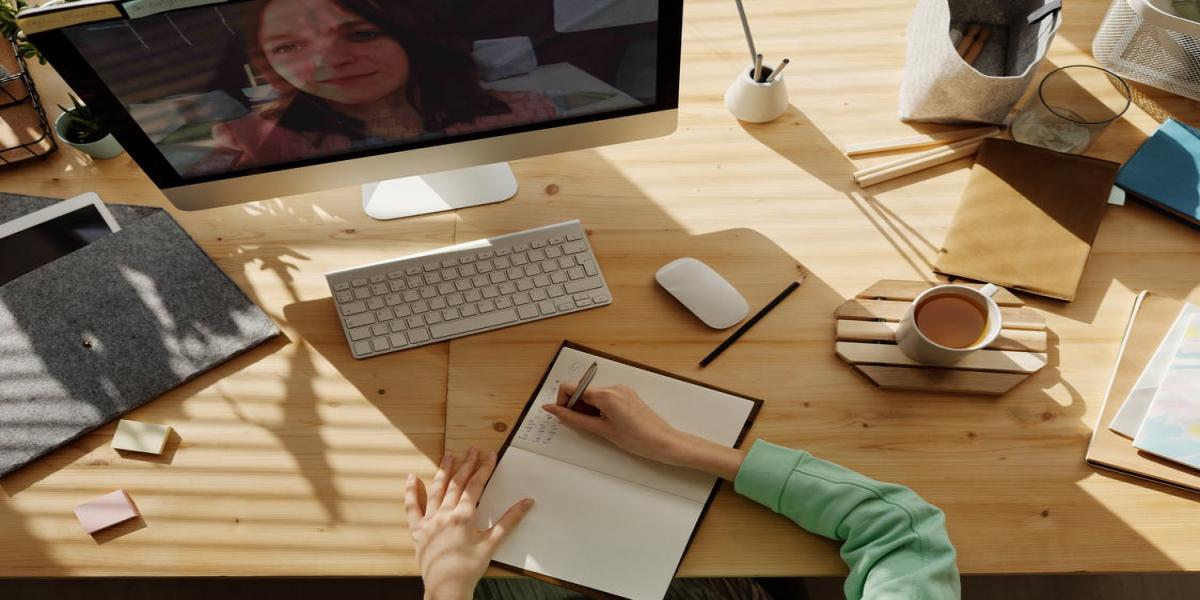 hacer que Mac esté en modo oscuro en OS