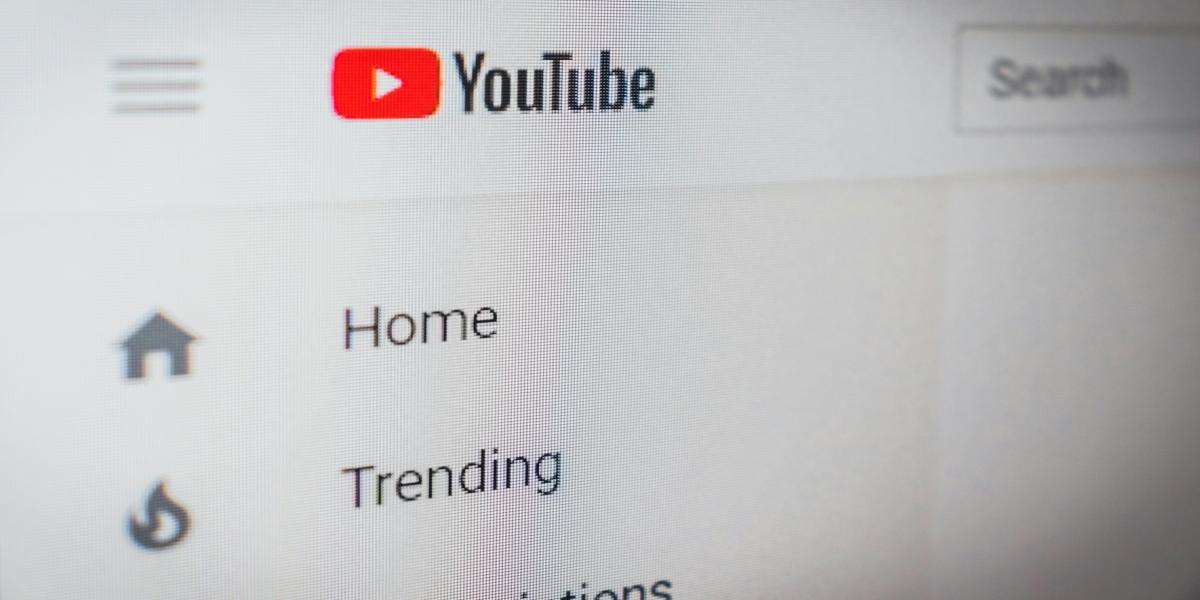 Gehen Sie Bild für Bild auf YouTube