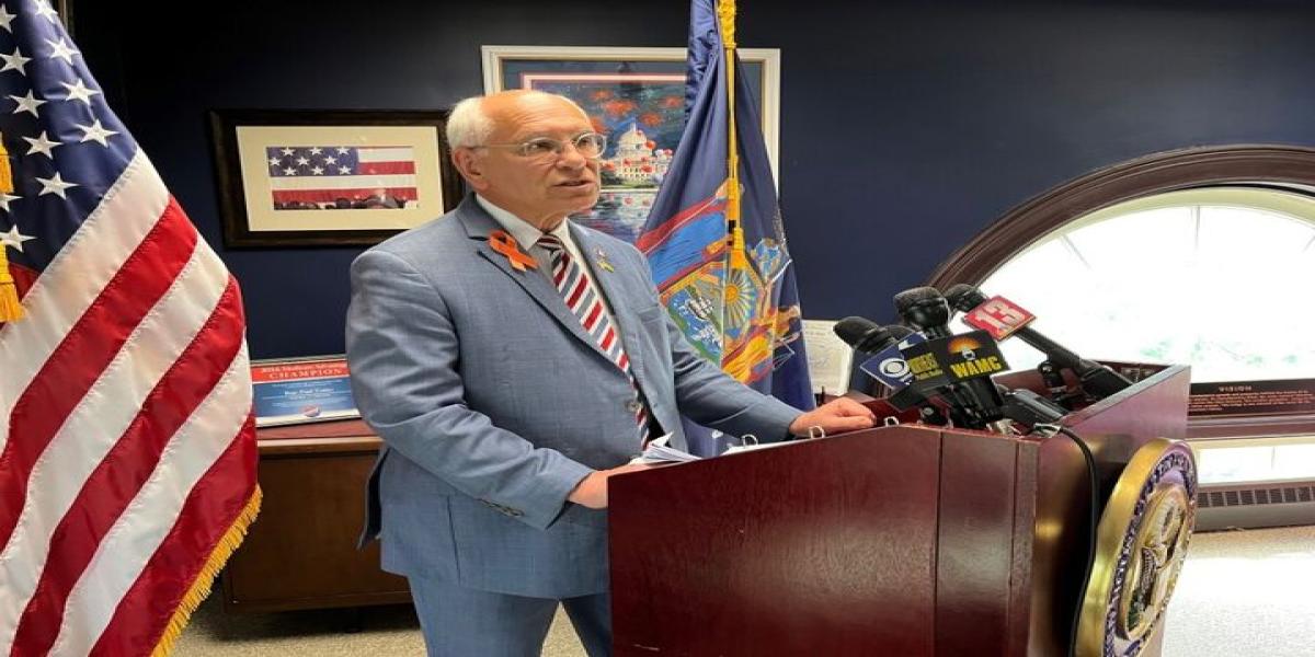 Congressman wants sports betting ads taken off