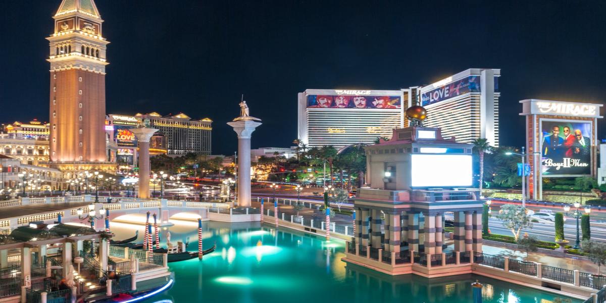 Era of Free Alcohol in Las Vegas - abancommercials.com