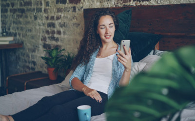 Video Calls Becoming the Bridge in Long-Distance Dating