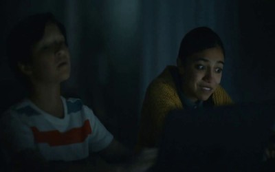 Who appears in the Xfinity WiFi commercial?