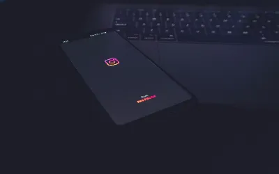 How to hide chat on Instagram Live