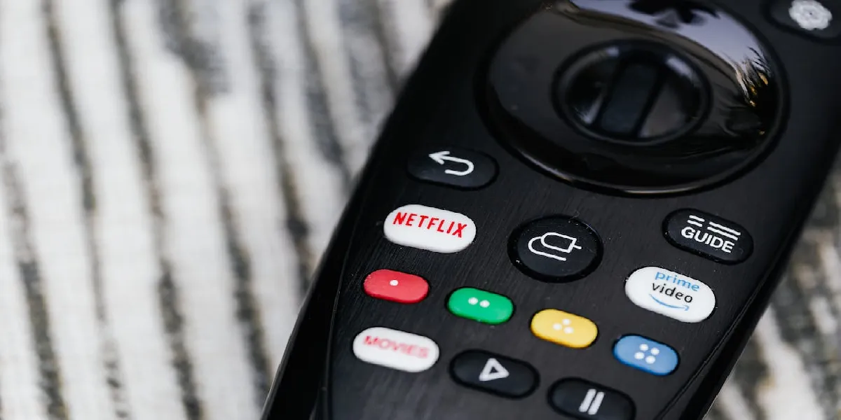 Passen Sie Netflix-Untertitel direkt über Smart TV an