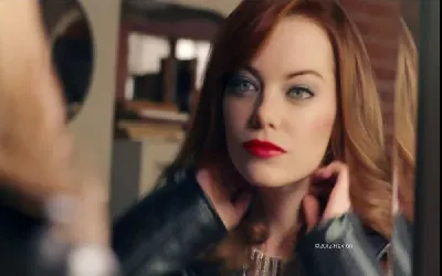 Emma Stone nelle pubblicità di bellezza