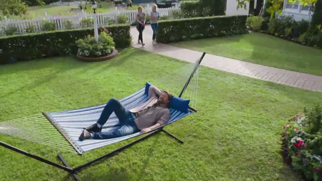  Yard-Off: Turf Builder