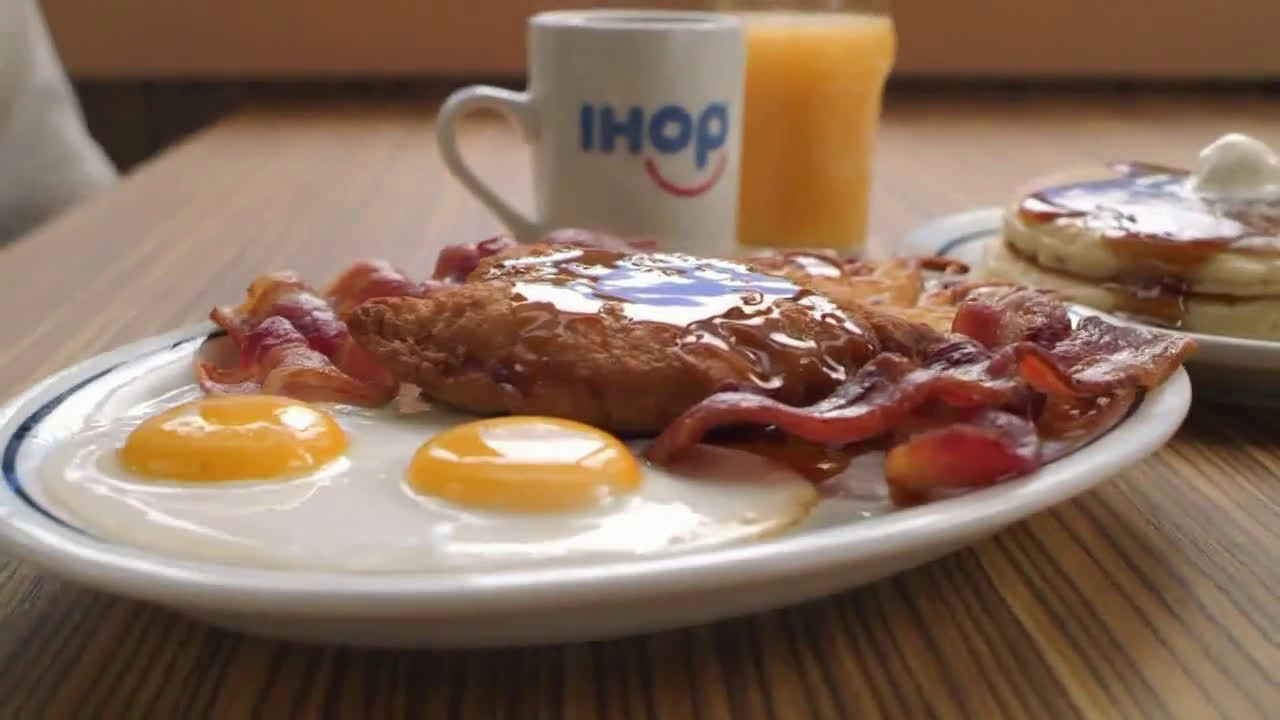  Ultimate BreakFEASTS - Ultimate BreakFEASTS