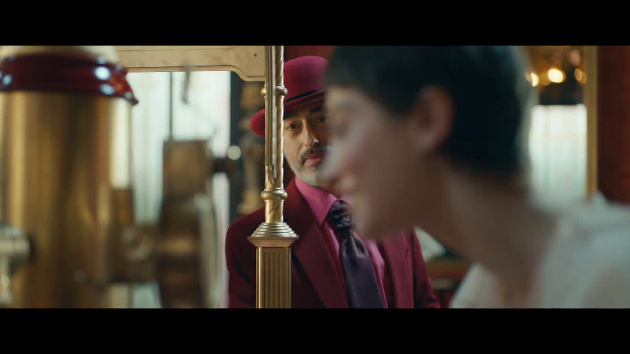 Ruby Cocoa Beans Magnum Advert