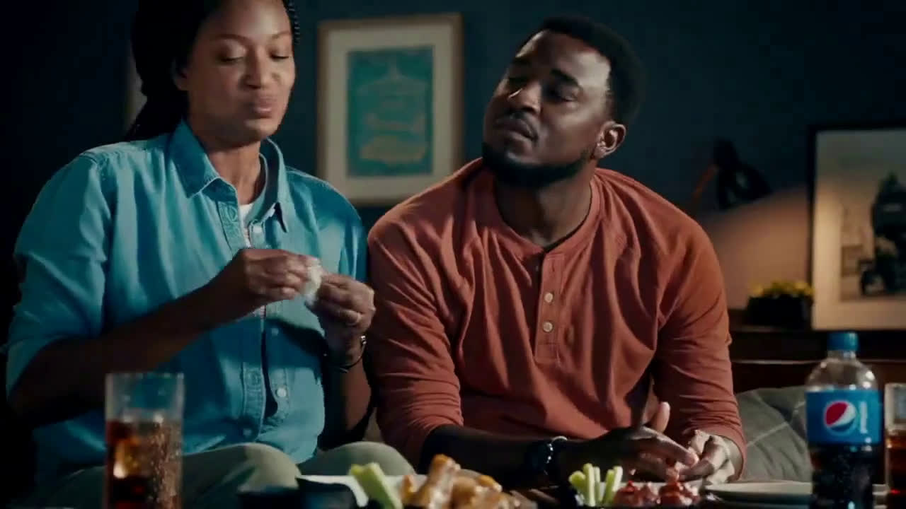 Buffalo Wild Wings Lemon Pepper Sauce Ad Commercial on TV