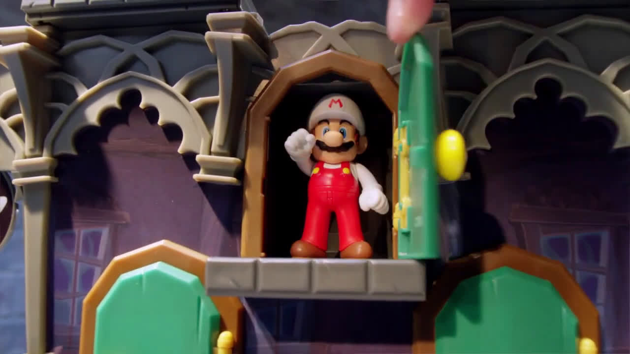  Super Mario Deluxe Boo Mansion Playset 