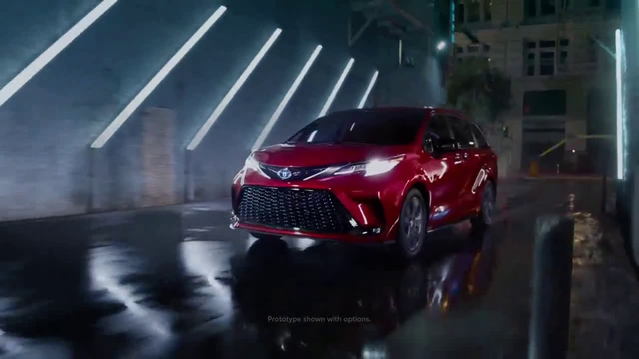  2021 Toyota Sienna - Lucky'