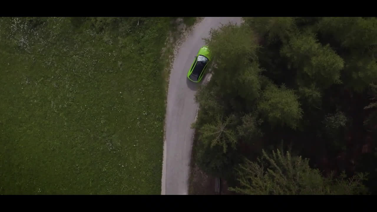  Urus with Luca Bracali: searching for beauty everywhere