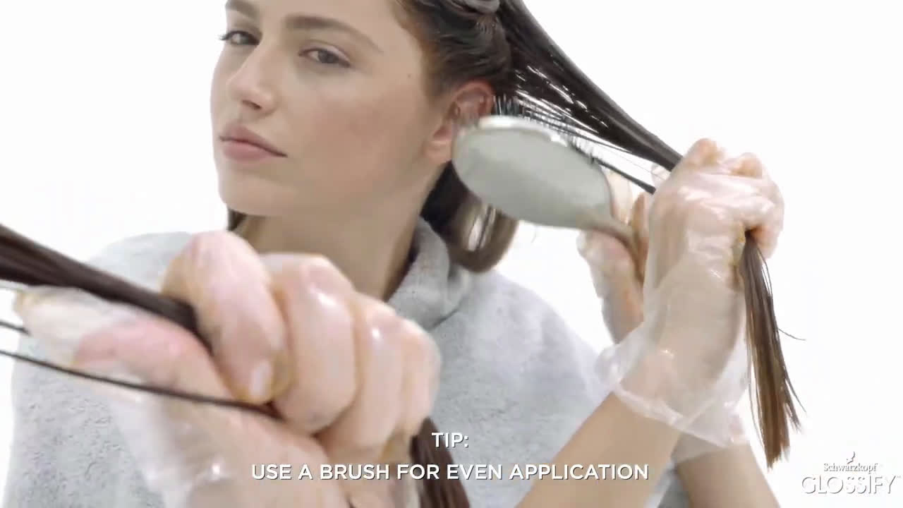  How to get professional-quality color gloss at home with Glossify™