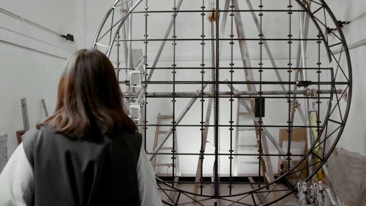  The 5th Audemars Piguet Art Commission – Behind the scenes with artist Phoebe Hui