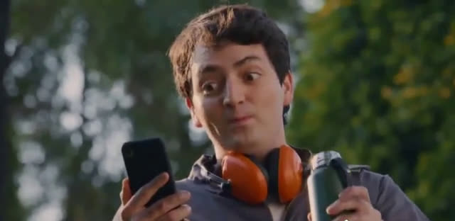  Man earning income while working