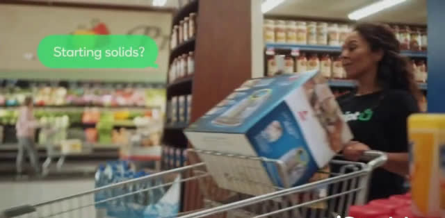  Girl doing the house shopping