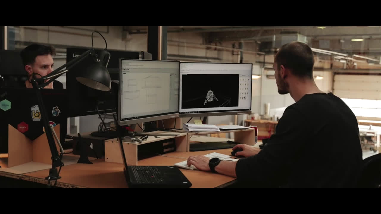  Workstations & SAGA Space Architects