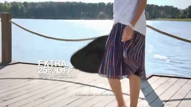  Summer Sale - 'Stand Out Summer Looks: Extra 25% Off'