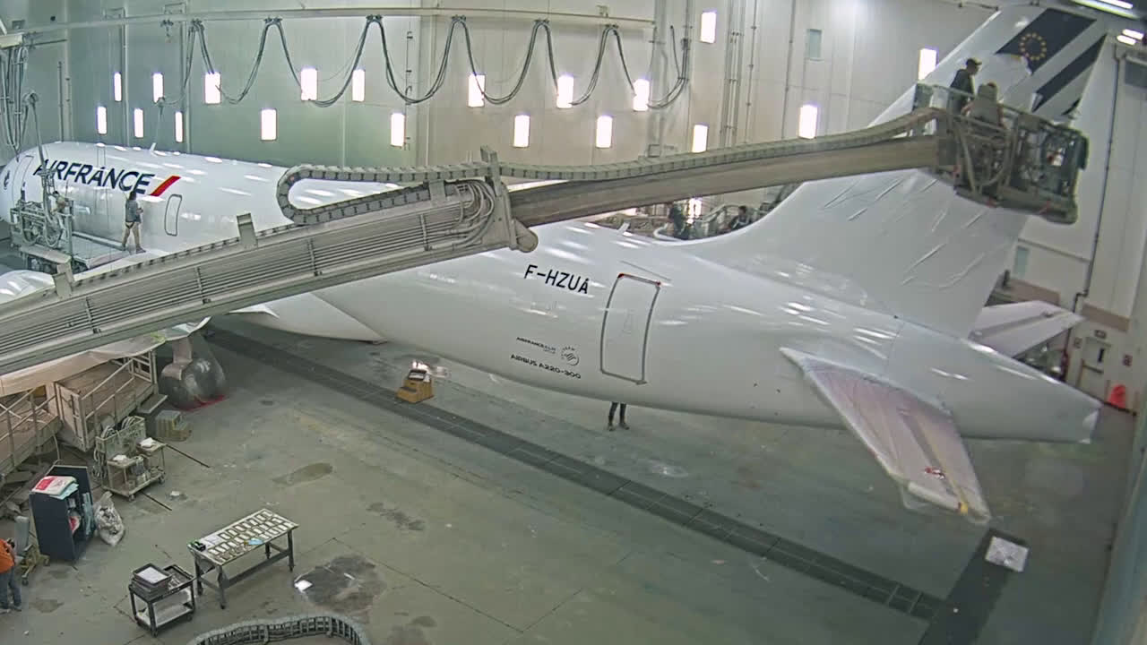  The first Air France Airbus A220 recently left the paint shop