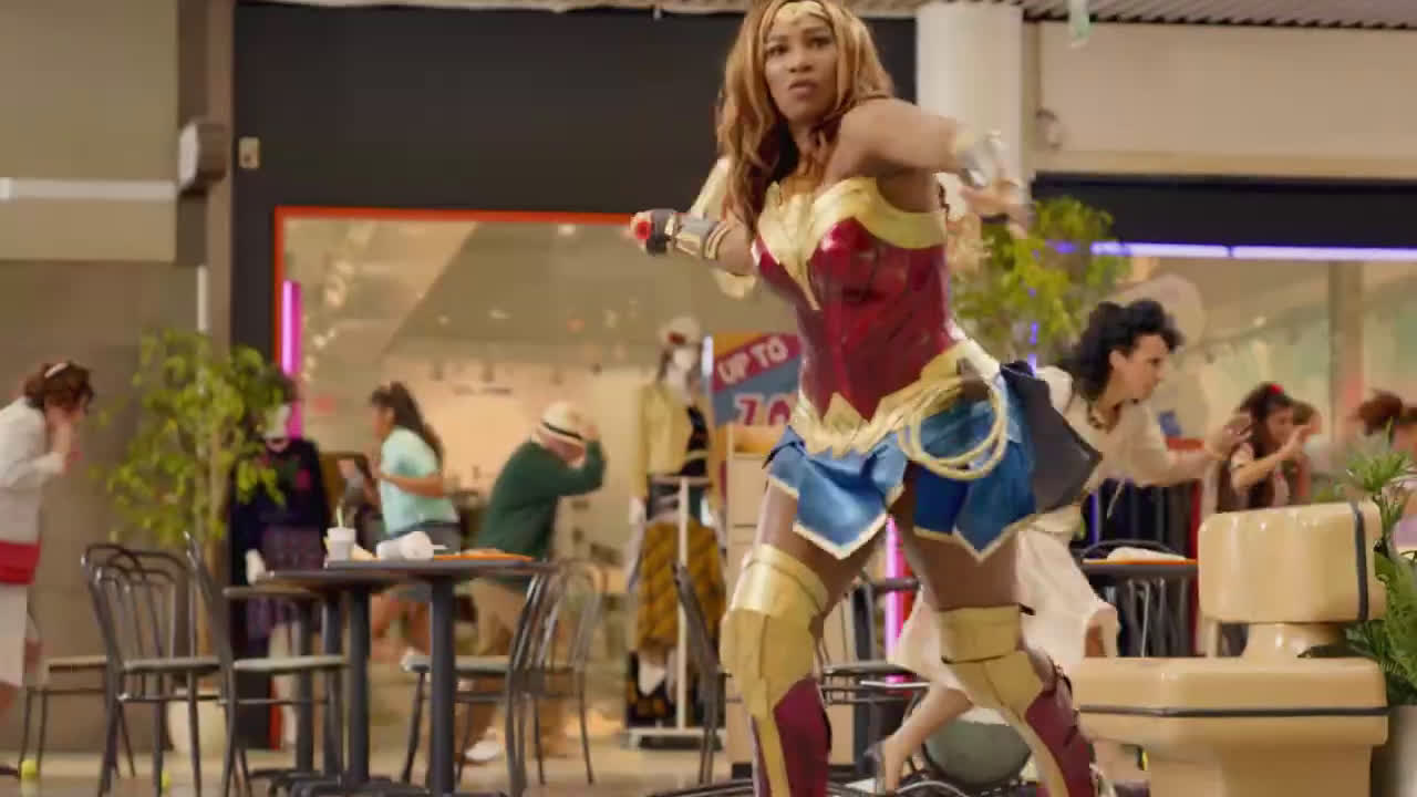  Serena and the ball machines