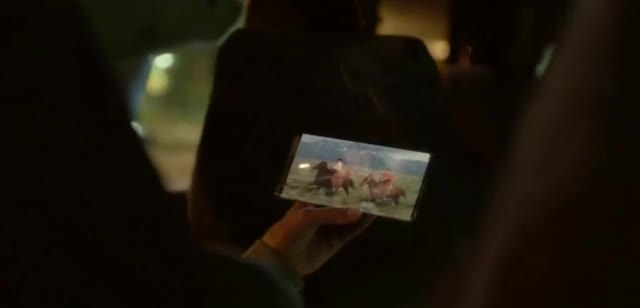  Pixel 6 - 'We Made a Phone for You'