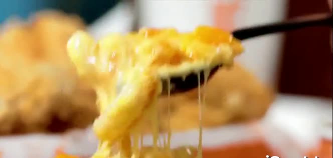  Chicken Nuggets and Homestyle Mac & Cheese - 'No tienes que elegir'