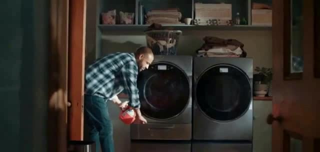  'Mother's Day to Father's Day'