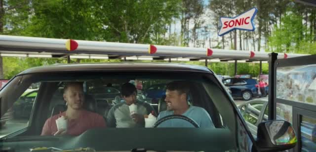 Sonic The sound of the engine