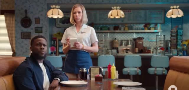 Chase Freedom Unlimited CEO of Cashbacking: Diner Kevin Hart