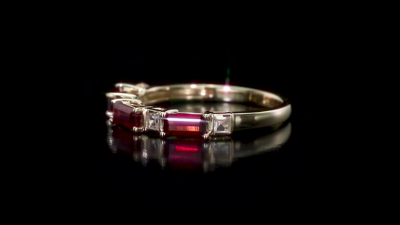 REEDS Jewelers Garnet and White Topaz Yellow Gold Stackable Ring