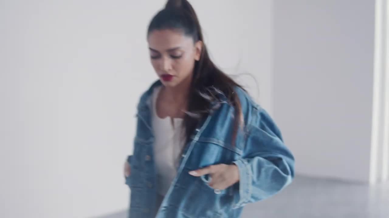 Levi's An Iconic Pair: Deepika Padukone & the 501