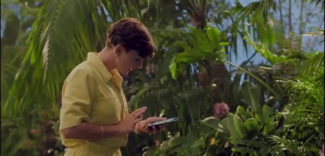 Samsung The Galaxy awaits you