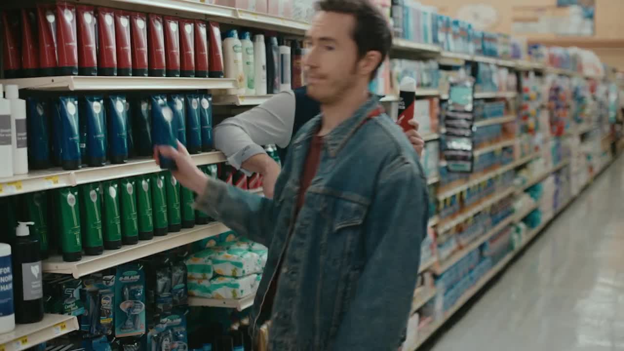 eos Customer rejects shaving cream