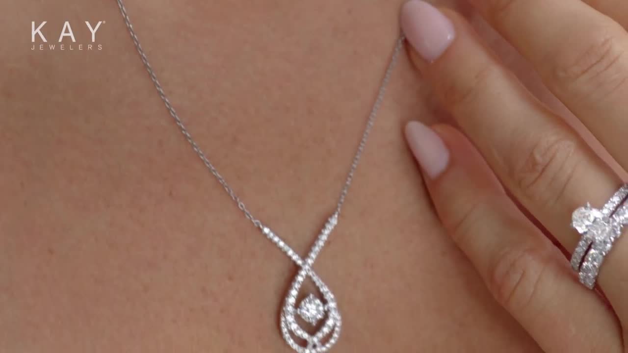 Kay Jewelers Celebrate Every Mom at KAY