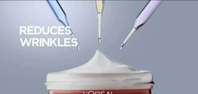 L'Oréal Paris Revitalift Triple Power Moisturizer