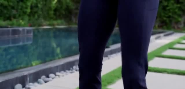 Skechers GOwalk Pants 'Just Discovered' Featuring Brooke Burke