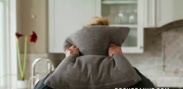 Posh Peanut working mother