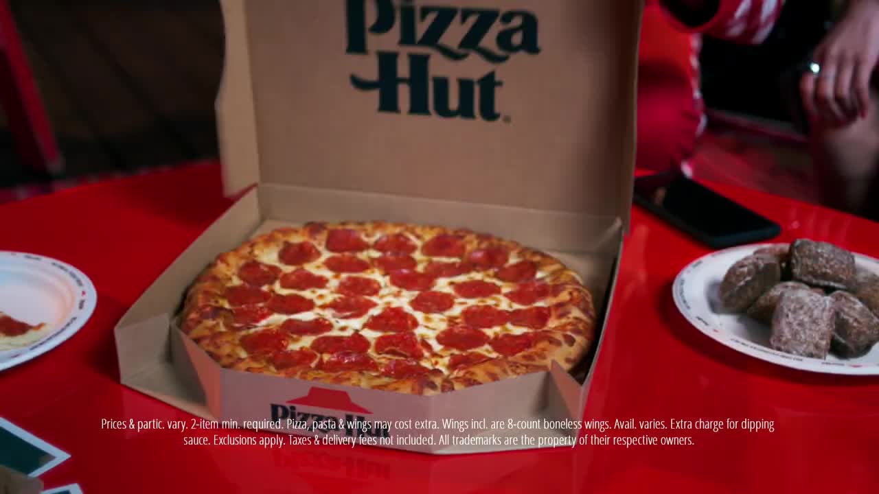 Pizza Hut Deals to Love for Just $7 each when you buy 2
